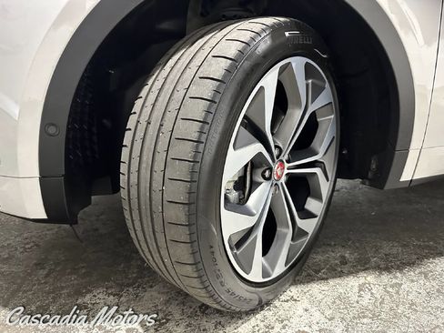 Used 2019 Jaguar E-PACE R-Dynamic HSE AWD/4WD image 33