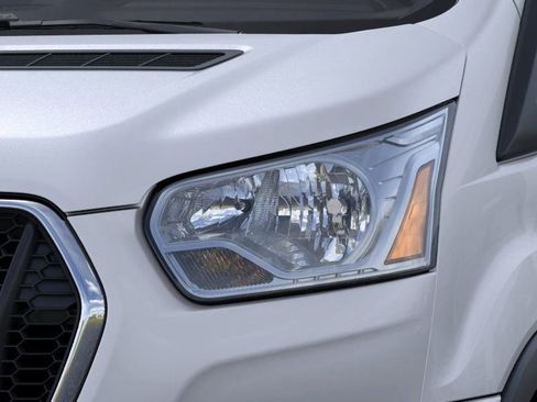 New 2025 Ford Transit 350 XLT image 18