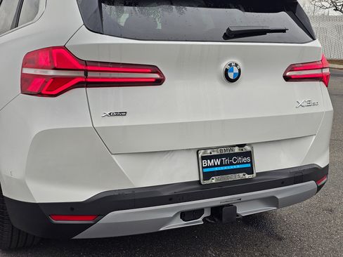 New 2026 BMW X3 xDrive30 w/ Premium Package image 7