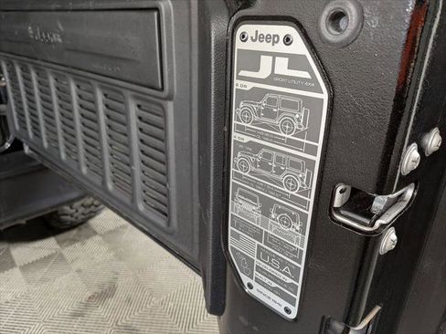 Certified 2025 Jeep Wrangler Unlimited Sport S 4xe AWD/4WD image 12