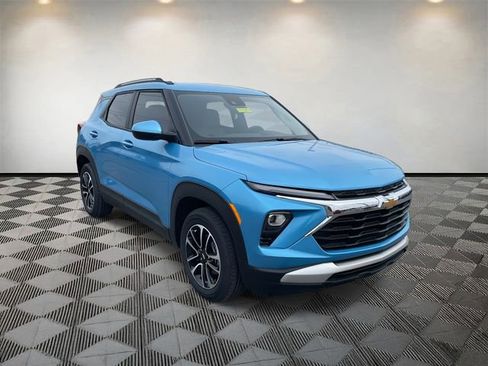New 2026 Chevrolet TrailBlazer LT w/ Convenience Package FWD image 7