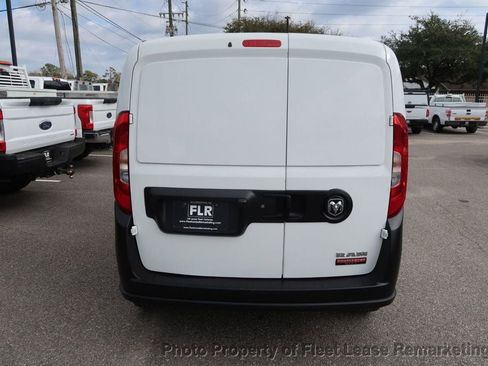 Used 2018 RAM ProMaster City Tradesman image 4