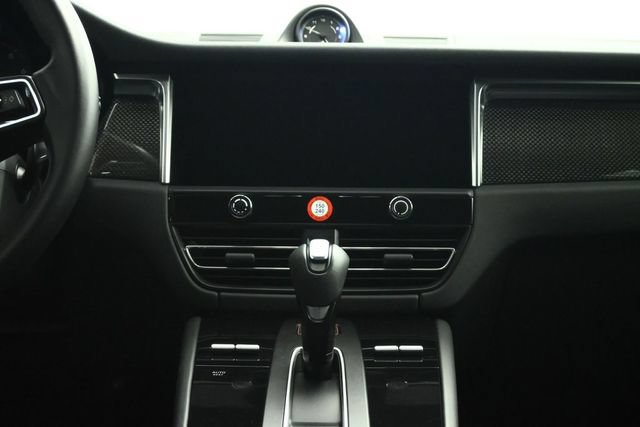 Used 2023 Porsche Macan GTS AWD/4WD image 37