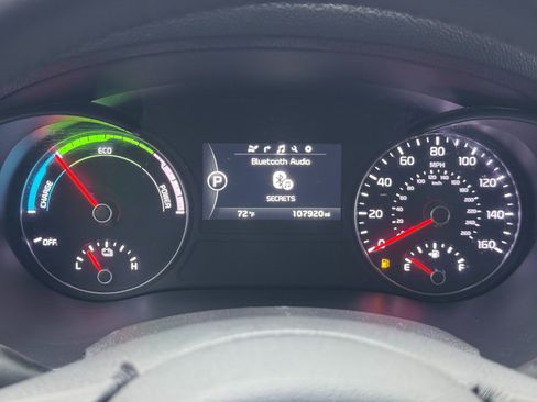 Used 2018 Kia Optima EX image 17