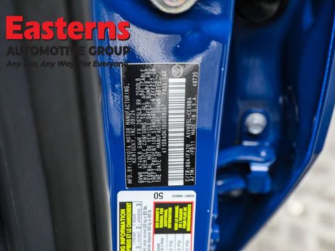 Used 2025 Toyota Camry LE w/ Convenience Package image 32