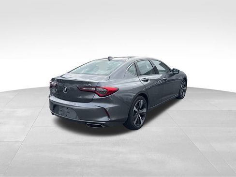 Used 2025 Acura TLX w/ Technology Package image 4
