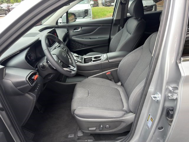 Used 2023 Hyundai Santa Fe SEL FWD image 9
