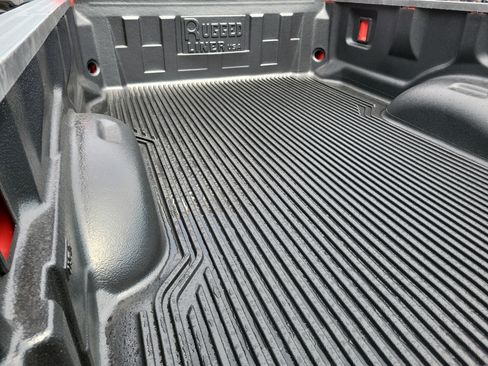 Used 2019 Ford F250 XLT w/ Snow Plow Prep Package AWD/4WD image 23
