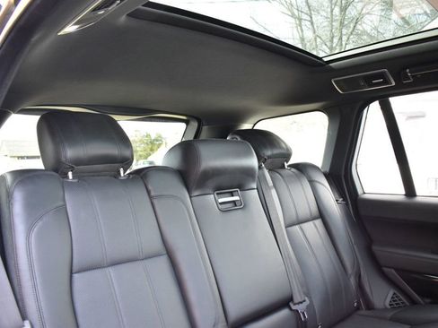 Used 2014 Land Rover Range Rover Supercharged image 21