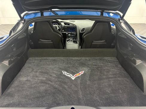 Used 2016 Chevrolet Corvette Stingray Coupe RWD image 12