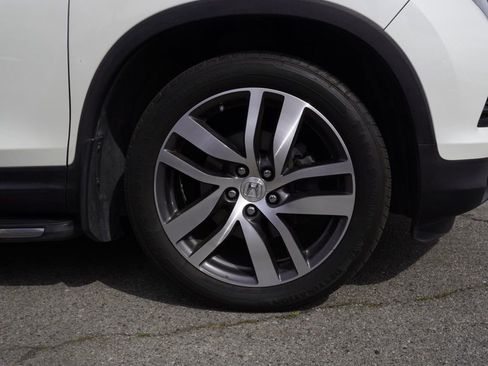 Used 2016 Honda Pilot Elite image 7