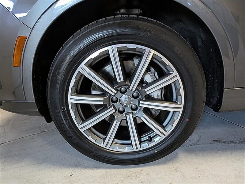 Used 2019 Audi Q7 2.0T Premium w/ Convenience Package AWD/4WD image 15