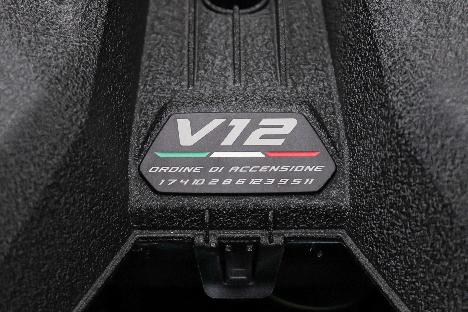 Used 2024 Lamborghini Revuelto AWD/4WD image 35