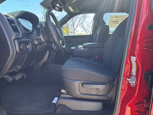 New 2026 RAM 3500 Tradesman AWD/4WD image 9