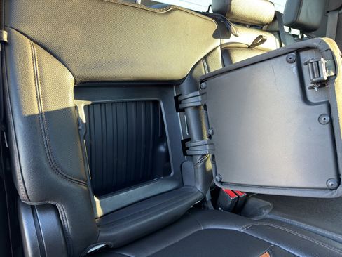 Used 2022 GMC Sierra 2500 AT4 image 38