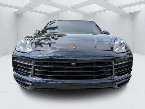 Used 2022 Porsche Cayenne Coupe AWD/4WD image 8