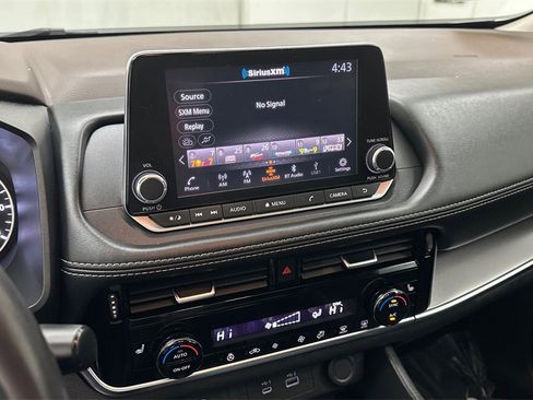 Certified 2023 Nissan Rogue SV w/ SV Premium Package image 14