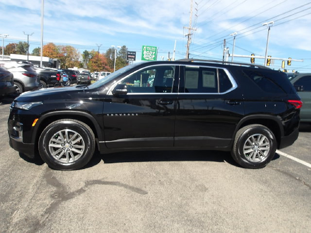 Used 2023 Chevrolet Traverse LT AWD/4WD image 4