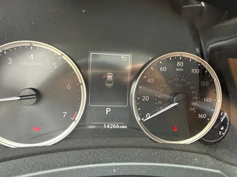 Used 2024 Lexus IS 350 F Sport w/ Navigation Package AWD/4WD image 18