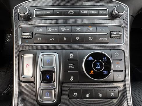 Used 2023 Hyundai Santa Fe Limited AWD/4WD image 28