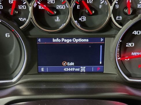 Used 2021 Chevrolet Silverado 1500 LT Trail Boss w/ Convenience Package II image 12