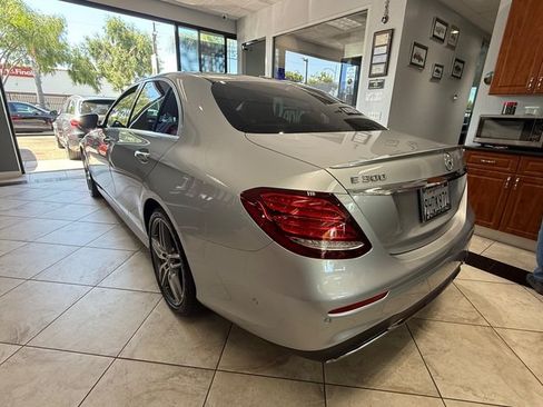Used 2019 Mercedes-Benz E 300 image 17