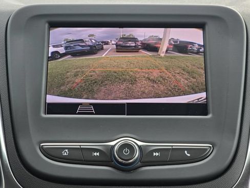 Used 2024 Chevrolet Equinox LS w/ LS Convenience Package FWD image 23