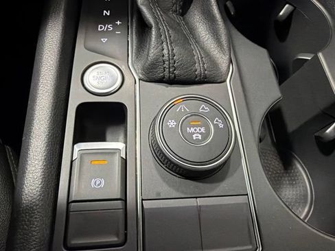 Used 2019 Volkswagen Atlas SE AWD/4WD image 22