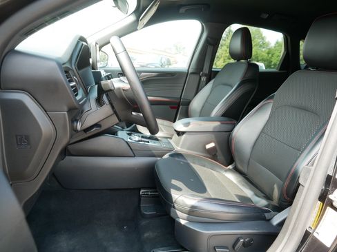 Used 2025 Ford Escape ST-Line AWD/4WD image 33
