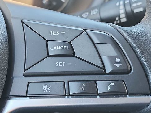 Used 2024 Nissan Kicks SV image 28