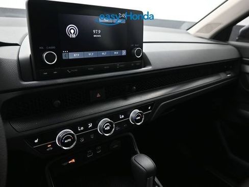 Used 2023 Honda CR-V EX image 11