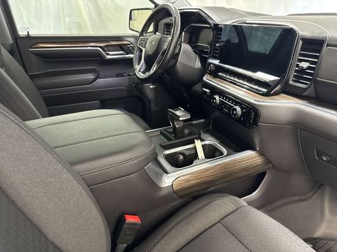 Certified 2024 Chevrolet Silverado 1500 LT Trail Boss w/ Convenience Package II AWD/4WD image 31
