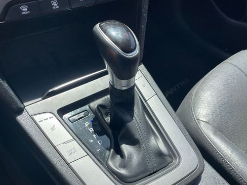 Used 2018 Hyundai Elantra Limited w/ Cargo Package FWD image 8