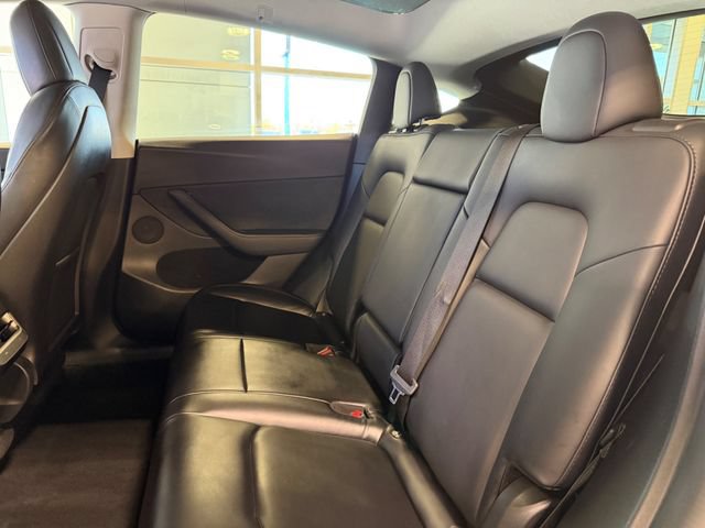 Used 2022 Tesla Model Y Performance AWD/4WD image 21