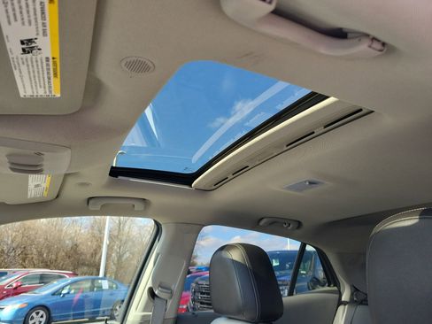 Used 2015 Buick Encore Leather image 17