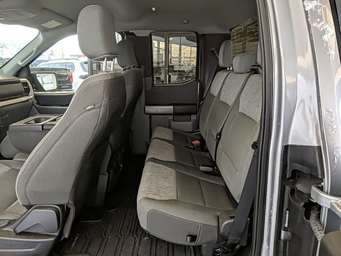 Used 2022 Ford F150 XLT image 12