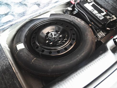 Used 2018 Dodge Charger SXT Plus image 36