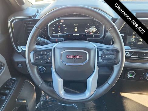 Used 2024 GMC Sierra 1500 SLT image 34