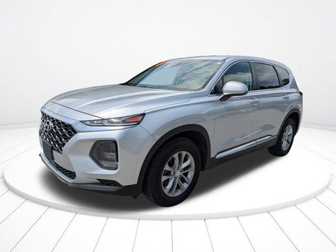 Used 2019 Hyundai Santa Fe SE FWD image 8