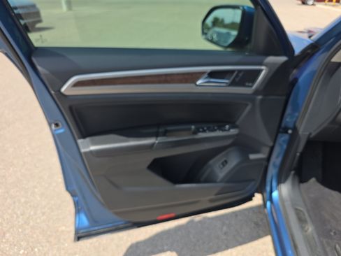 Used 2019 Volkswagen Atlas SEL Premium AWD/4WD image 13