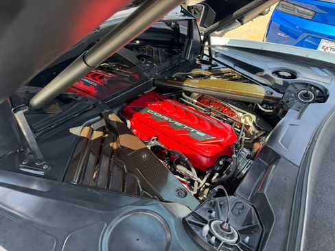 Used 2021 Chevrolet Corvette Stingray Preferred Cpe w/ Engine Appearance Package RWD image 41