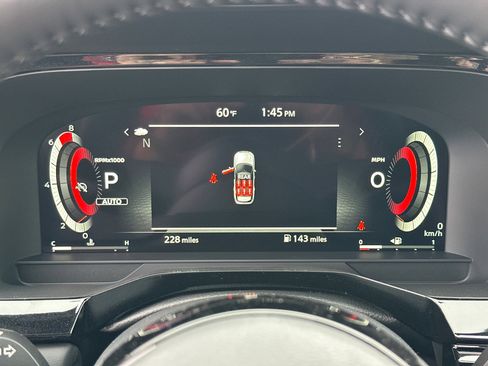 New 2025 Nissan Pathfinder Platinum image 30