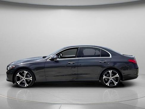 Used 2022 Mercedes-Benz C 300 Sedan image 3