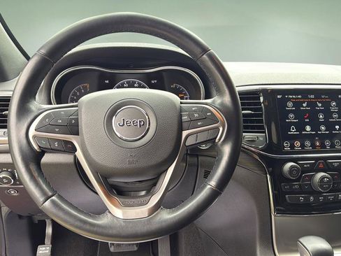 Used 2021 Jeep Grand Cherokee Laredo X AWD/4WD image 21