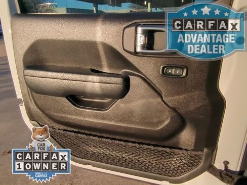 Used 2024 Jeep Wrangler Sport S image 24