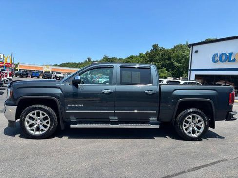 Used 2018 GMC Sierra 1500 SLT w/ SLT Premium Package AWD/4WD image 3