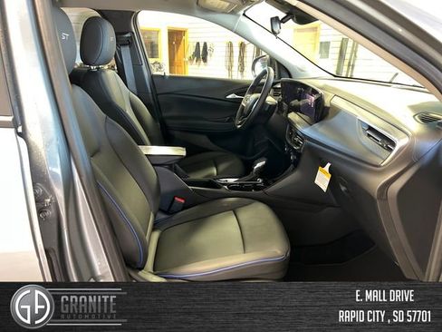 New 2026 Buick Encore GX Sport Touring w/ Black Roof Package AWD/4WD image 34