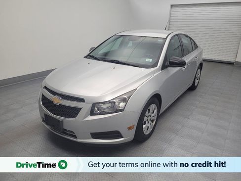 Used 2014 Chevrolet Cruze LS FWD image 1
