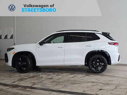 New 2026 Volkswagen Tiguan SE R-Line