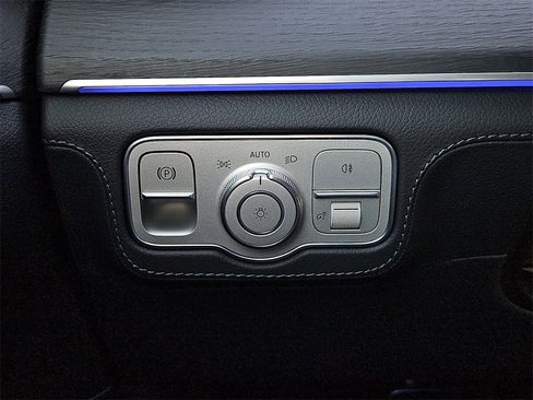 New 2026 Mercedes-Benz GLE 53 AMG 4MATIC Coupe image 23